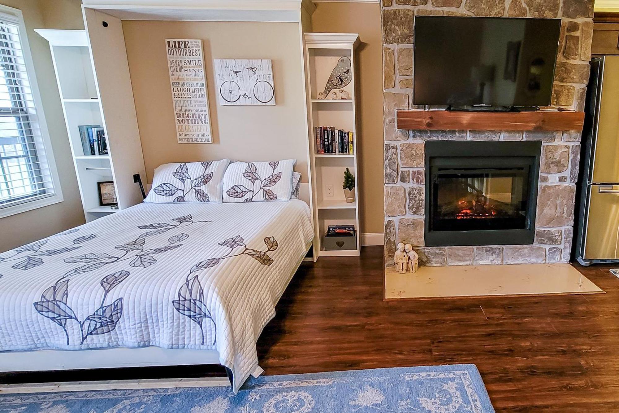 Little River Loft & Riverfront Gem Townsend Oda fotoğraf
